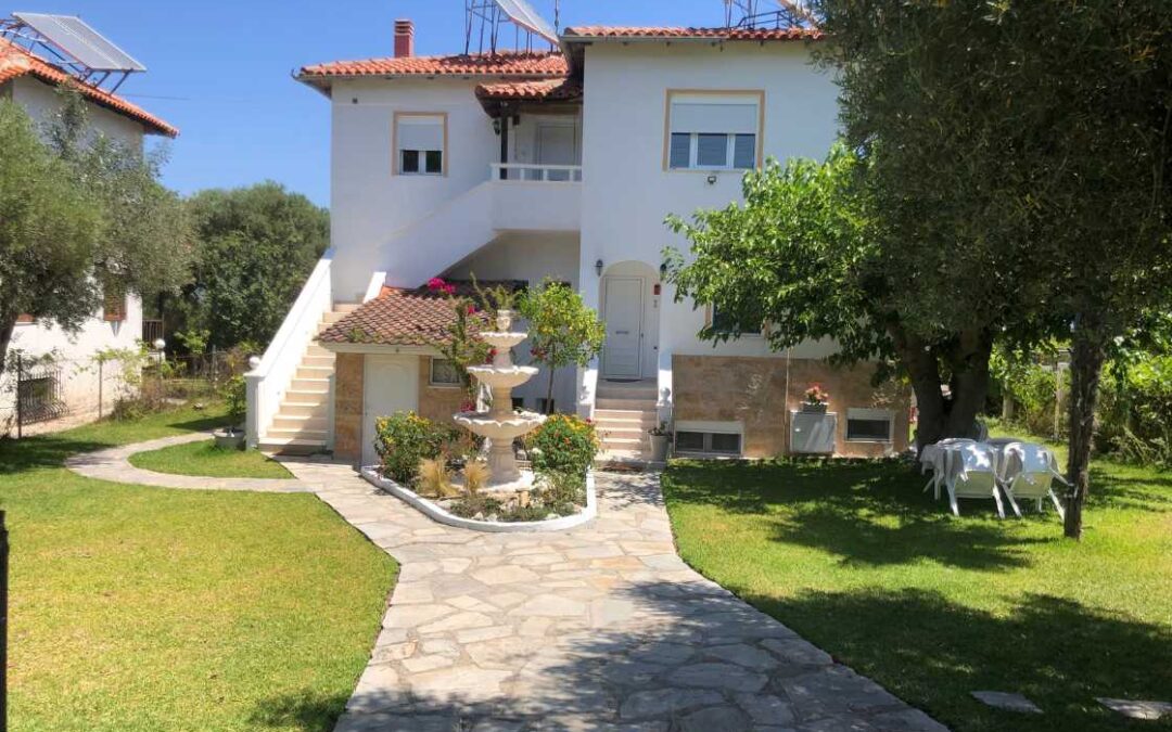 Eleni vila – šestilůžkový apartmán 50 m od moře